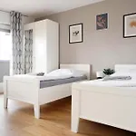 Daire Schoene In I Private Parkplaetze Mit Ladesaeulen I Home2share