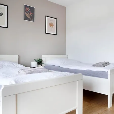 Schoene In I Private Parkplaetze Mit Ladesaeulen I Home2share Bad Rothenfelde