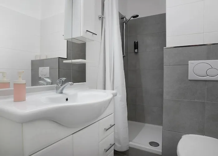 Апартаменты Schoene In I Private Parkplaetze Mit Ladesaeulen I Home2share
