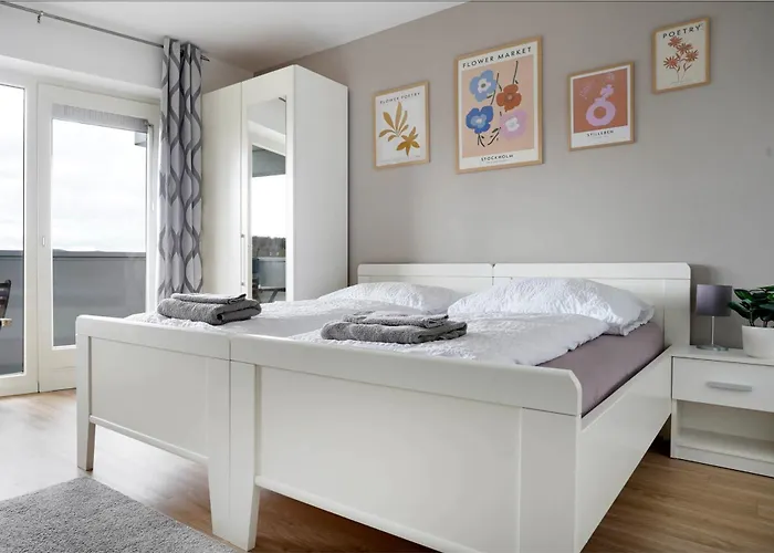 Schoene In I Private Parkplaetze Mit Ladesaeulen I Home2share * Бад-Ротенфельде