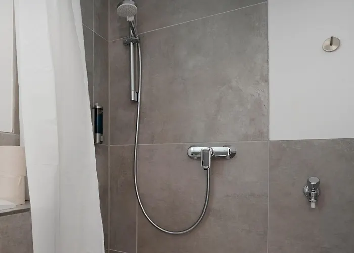 Schoene In I Private Parkplaetze Mit Ladesaeulen I Home2share